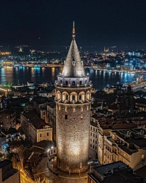 Rodin Hostel Istanbul Exteriör bild